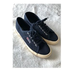 Superga Classic Sneaker